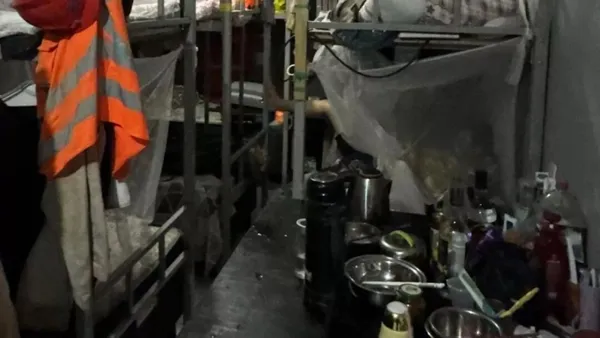 img of Trabalhadores Chineses Resgatados de Condições Análogas à Escravidão em Obra de Montadora na Bahia